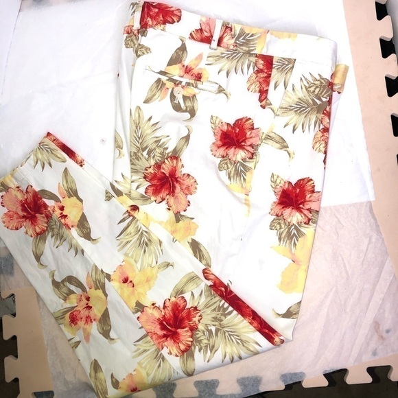 Tropical Talberts weekend Chino Pants - Picture 1 of 8